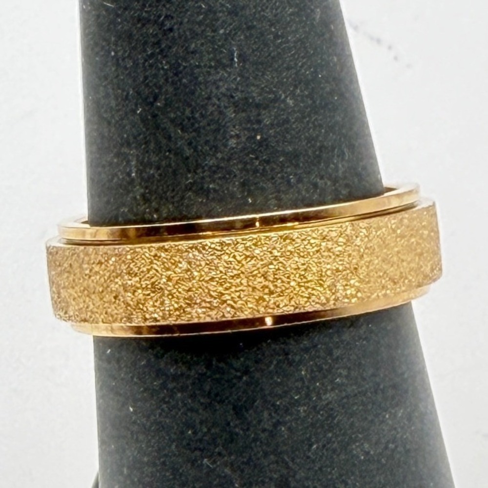 Gold Tone‎ Faux Druzy Textured Band Ring Size 7 Sparkle Statement Ring